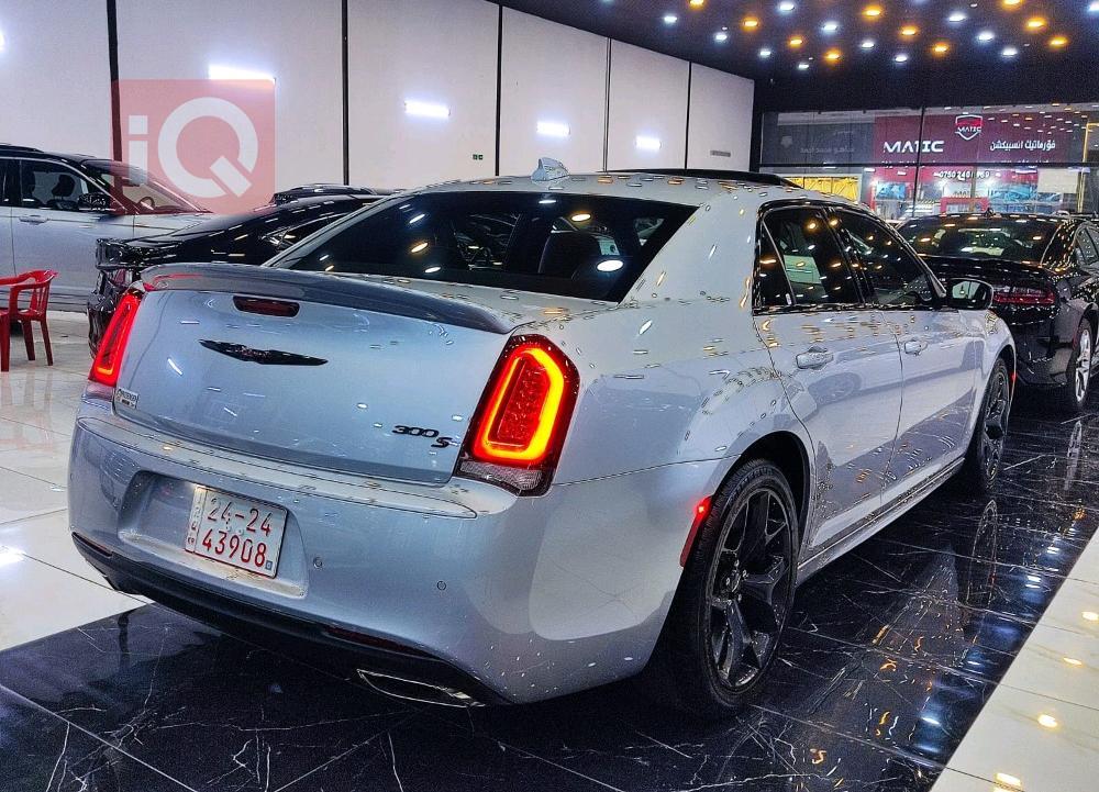 Chrysler 300